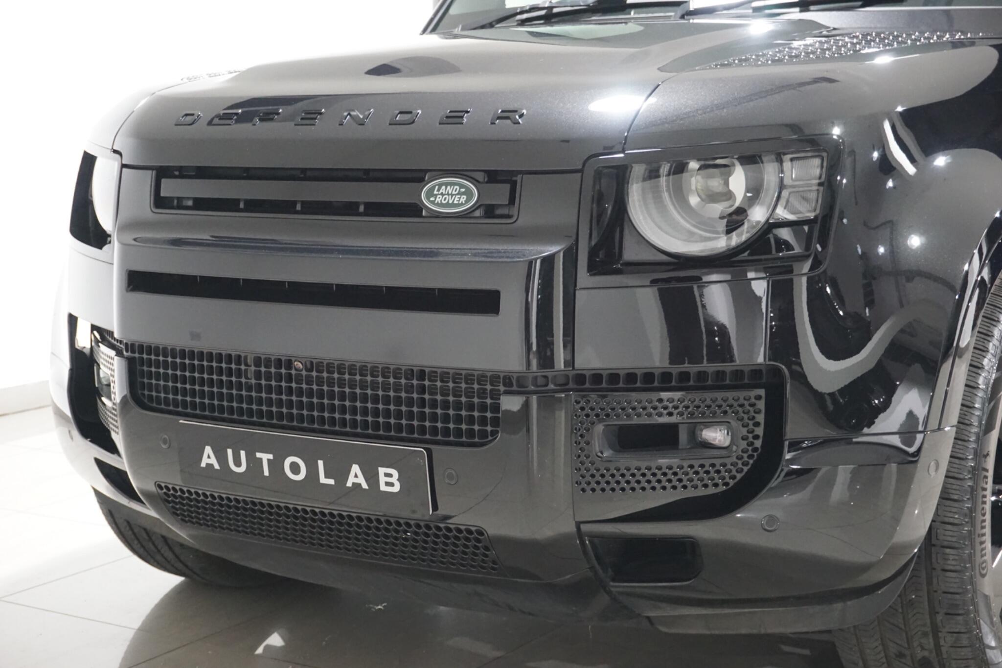 Land Rover Defender 110 3.0 D300 MHEV X-Dynamic HSE SUV 5dr Diesel Auto 4WD Euro 6 (s/s) (300 ps)